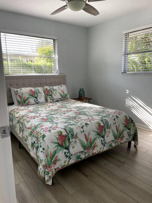 The Flip Flop - Updated Vacation Home! North North Naples Exteriör bild
